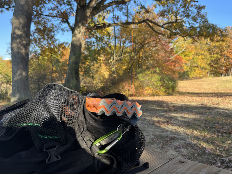 A view of the EFHW tethered to my backpack via a carabiner.