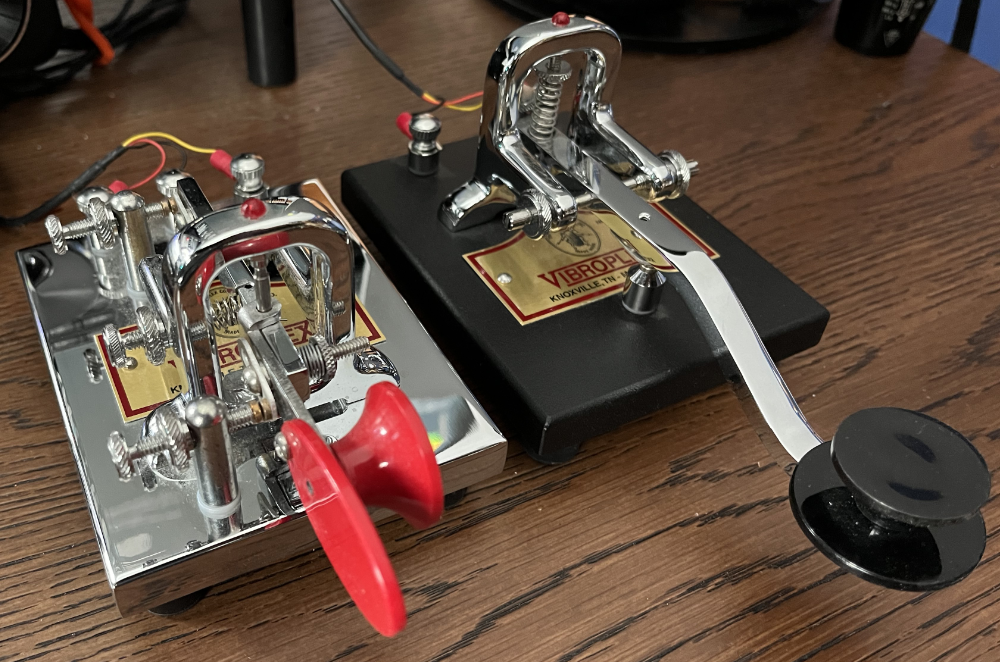 Vibroplex Vibrokeyer Deluxe and Vibroplex Straight Key Standard.