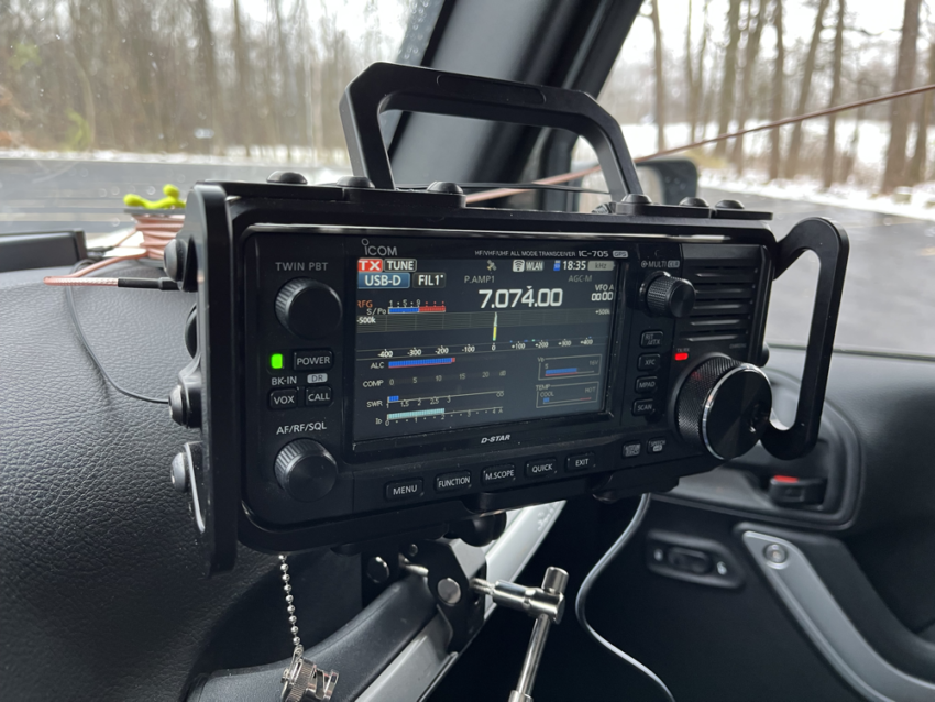 ICOM IC-705